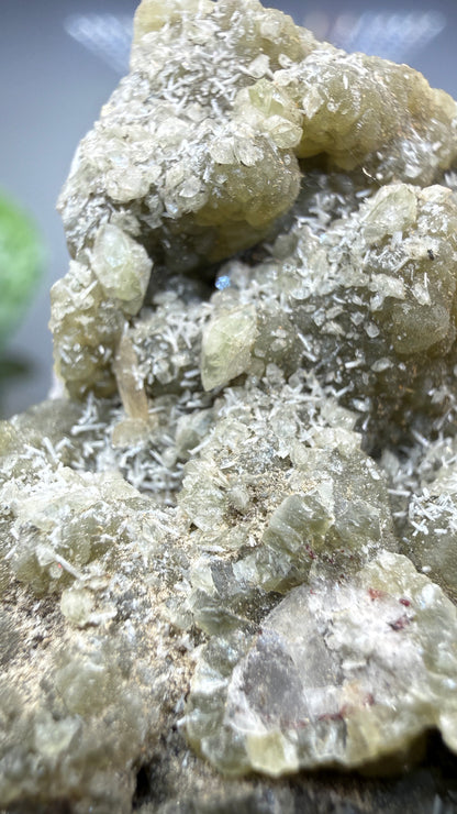 Prehnite, Datolite- Paterson, Passaic County, New Jersey, USA