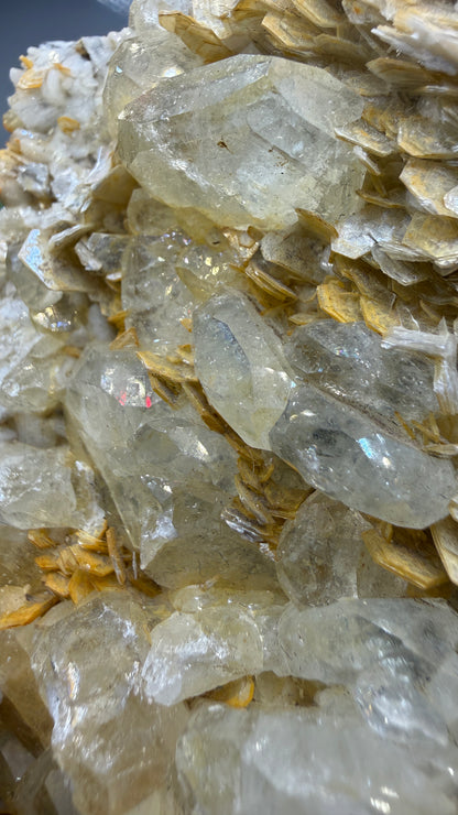 Aquamarine, Muscovite- Pingwu Beryl Mine, Mt Xuebaoding, Mianyang, Sichuan, China