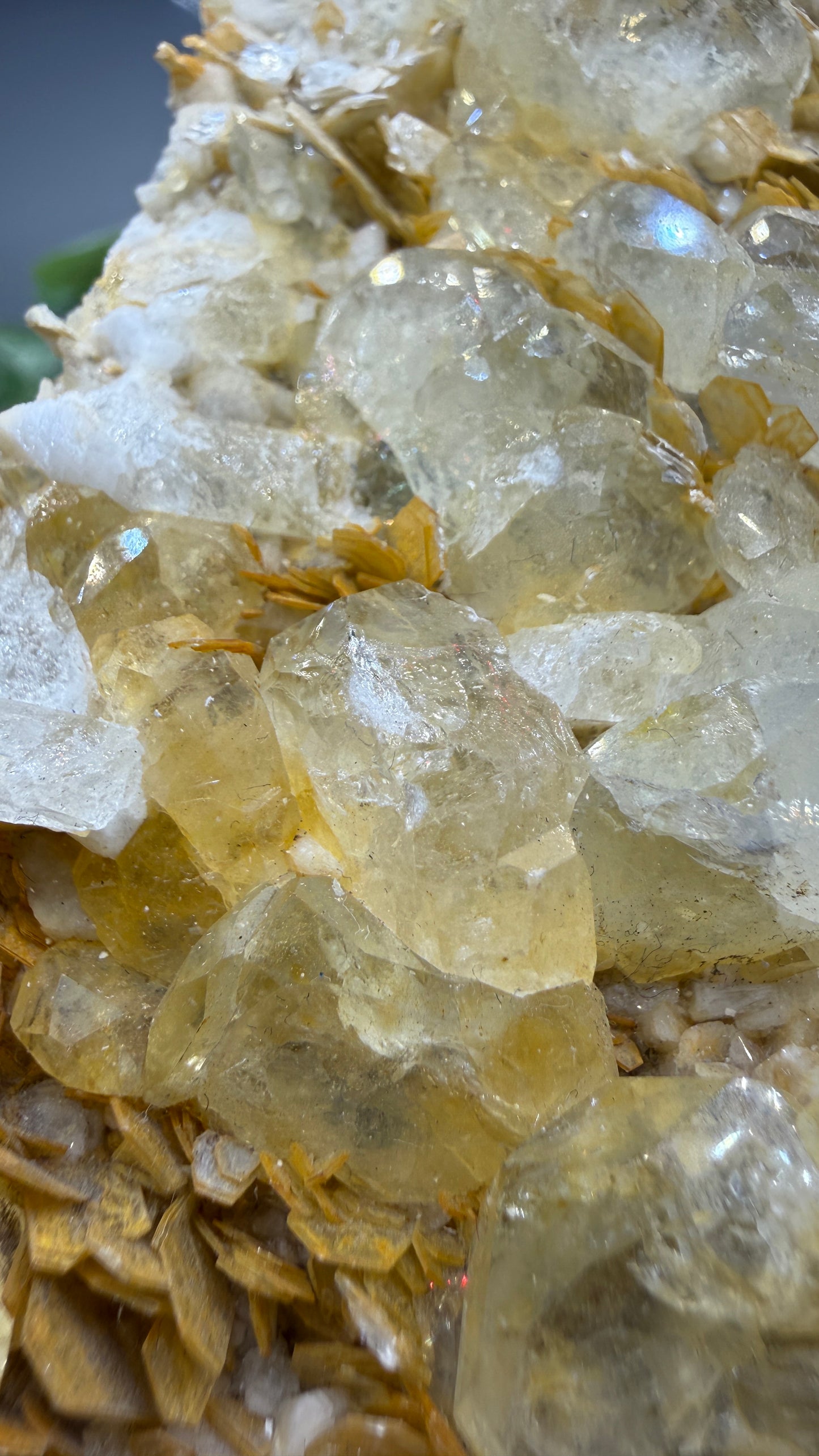 Aquamarine, Muscovite- Pingwu Beryl Mine, Mt Xuebaoding, Mianyang, Sichuan, China