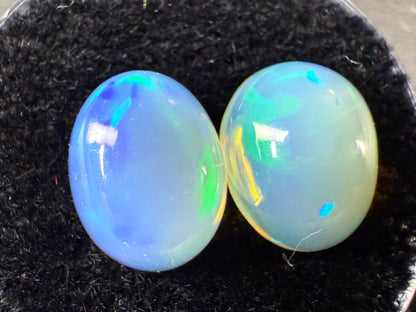 Welo Opal Cabochon Pair: 3.65 ct– 10x8x4mm