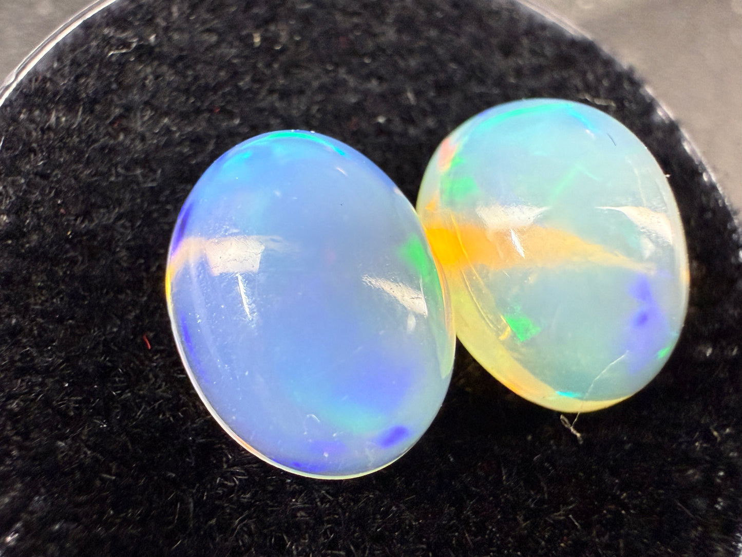 Welo Opal Cabochon Pair: 3.65 ct– 10x8x4mm