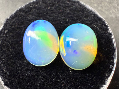 Welo Opal Cabochon Pair: 3.65 ct– 10x8x4mm