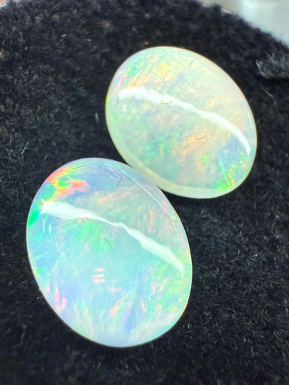 Welo Opal Cabochon Pair: 2.30 ct– 9x7x4mm