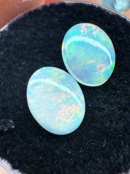 Welo Opal Cabochon Pair: 2.30 ct– 9x7x4mm
