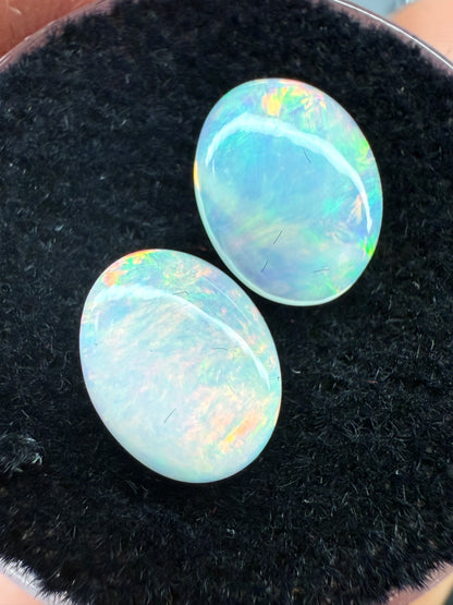 Welo Opal Cabochon Pair: 2.30 ct– 9x7x4mm