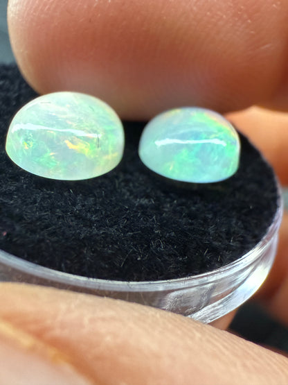 Welo Opal Cabochon Pair: 2.30 ct– 9x7x4mm