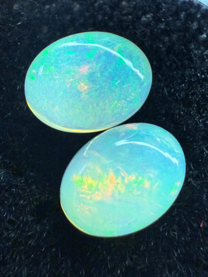 Welo Opal Cabochon Pair: 1.85 ct– 8x6x4mm
