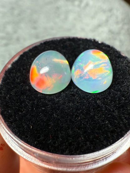 Welo Opal Cabochon Pair: 3.5 ct– 10x8x5mm