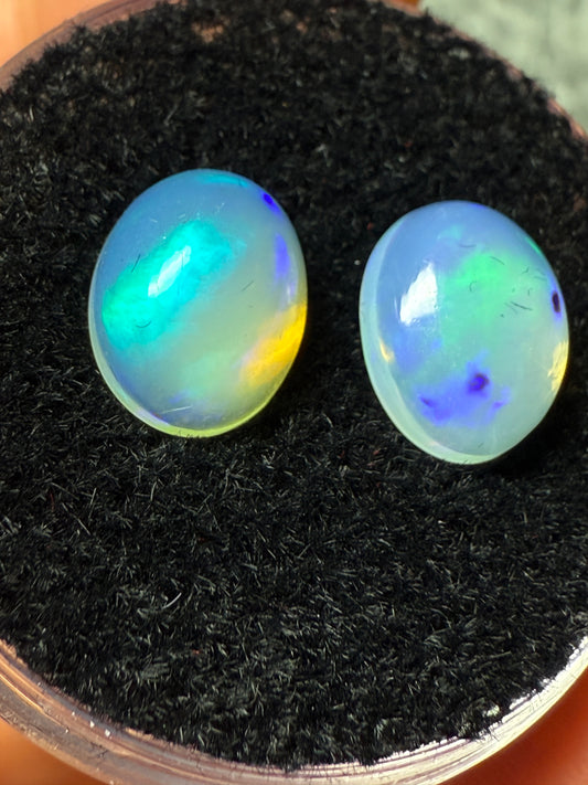 Welo Opal Cabochon Pair: 2.64 ct– 9x7x4mm