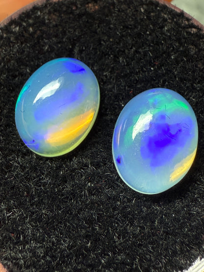 Welo Opal Cabochon Pair: 2.64 ct– 9x7x4mm