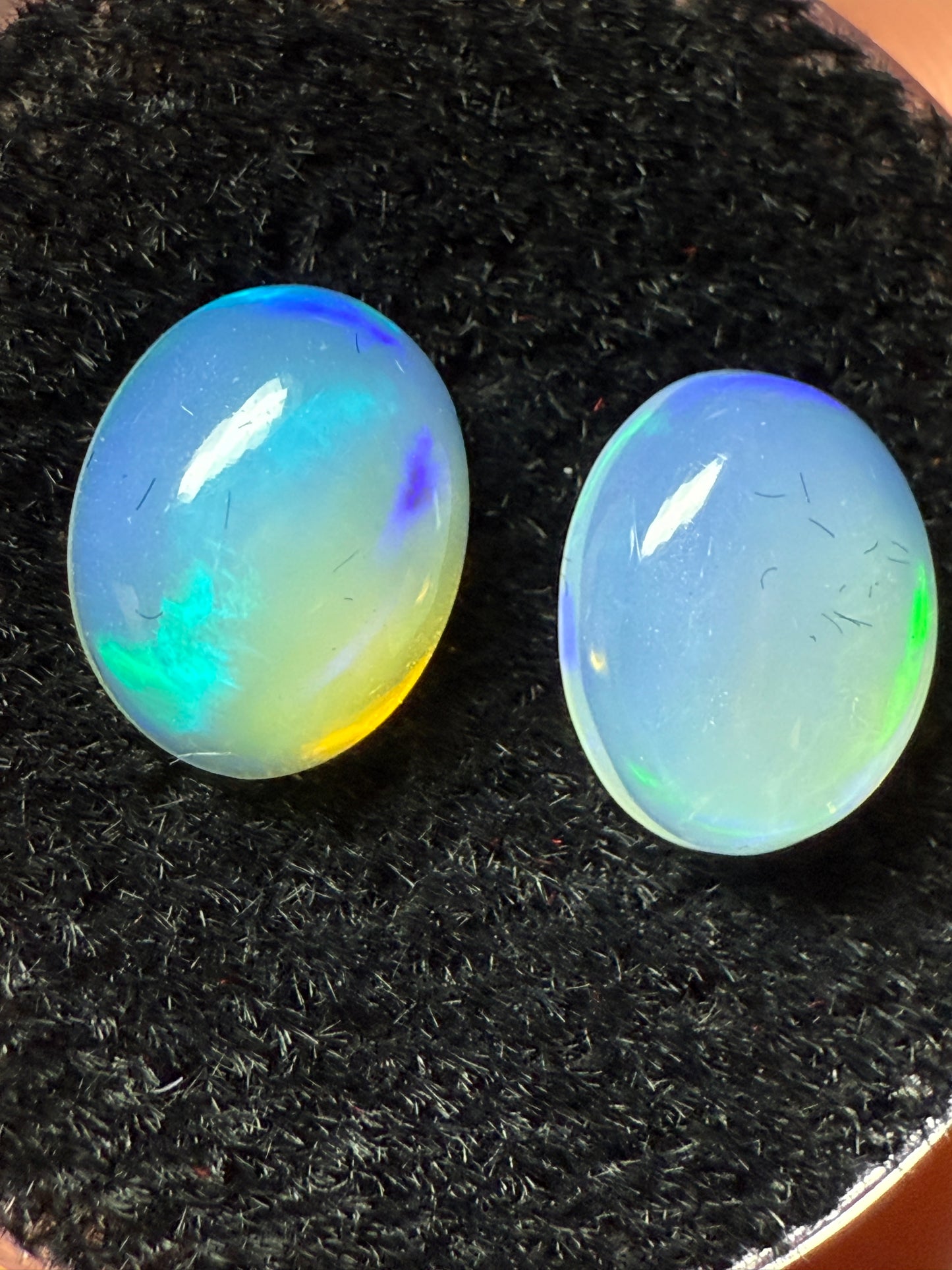 Welo Opal Cabochon Pair: 2.64 ct– 9x7x4mm