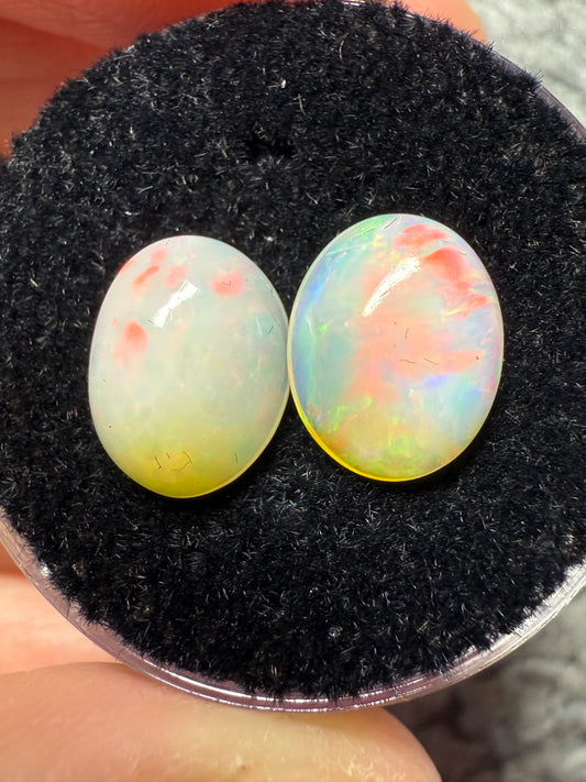 Welo Opal Cabochon Pair: 3.33 ct– 10x8x4mm