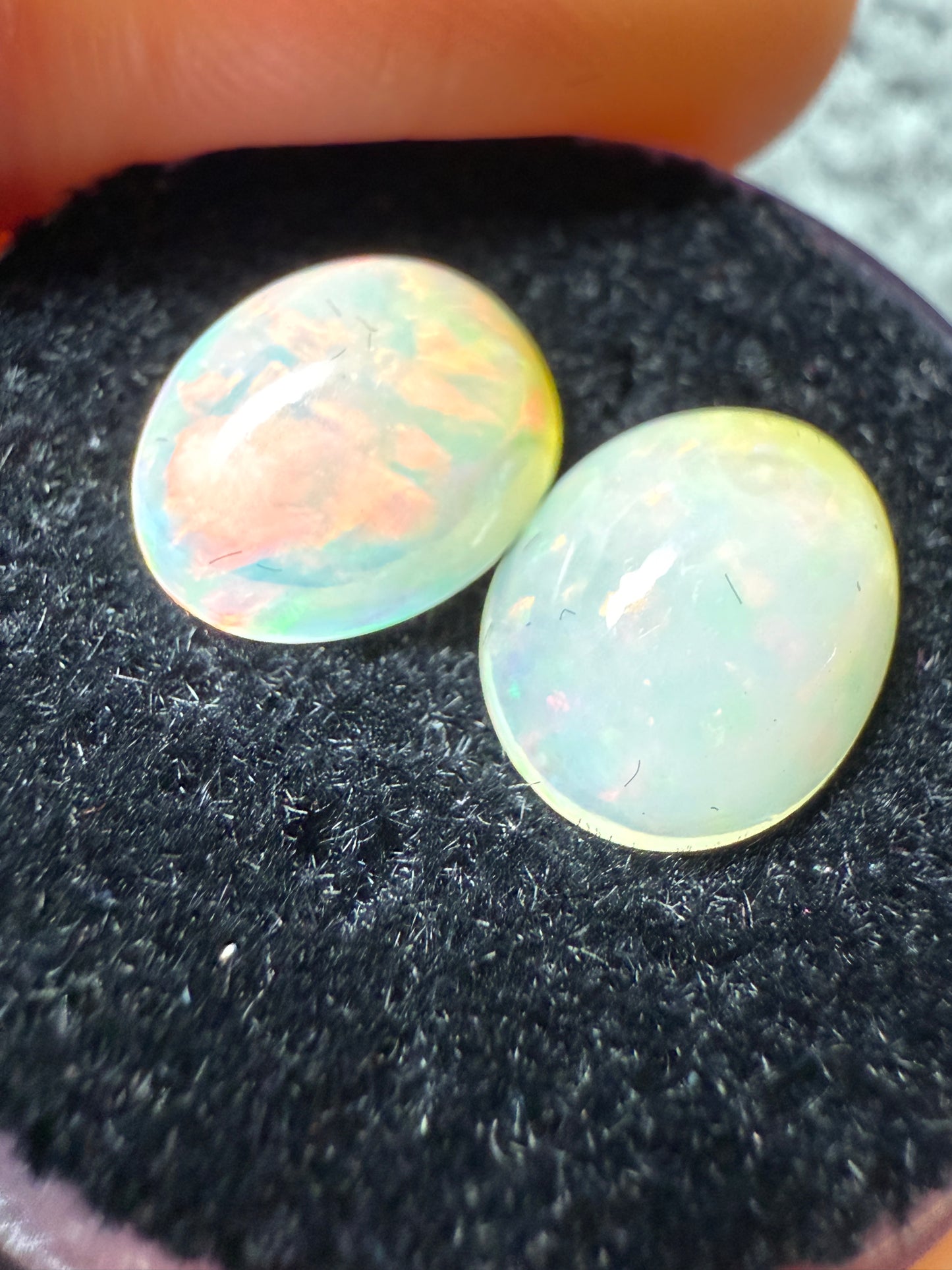 Welo Opal Cabochon Pair: 3.33 ct– 10x8x4mm