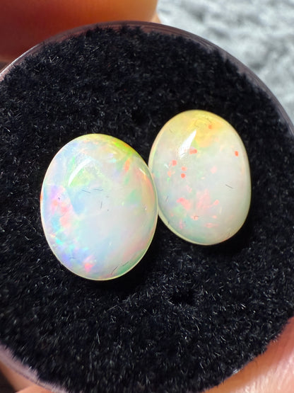 Welo Opal Cabochon Pair: 3.33 ct– 10x8x4mm