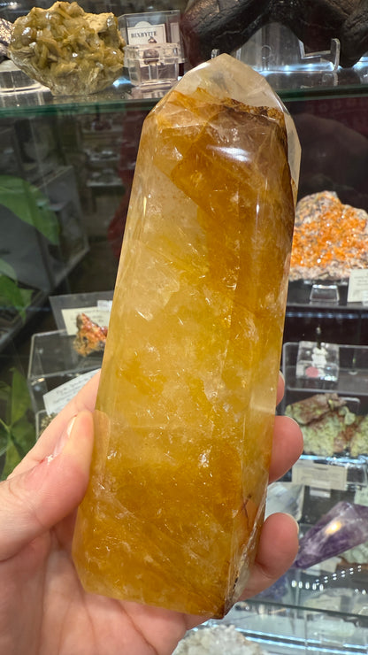 Hematoid Quartz Tower