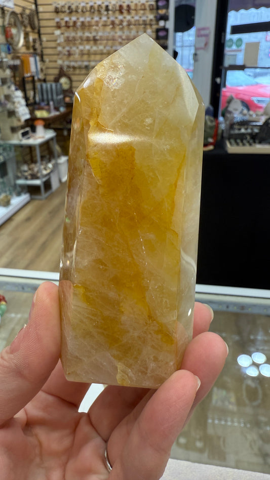 Hematoid Quartz Tower