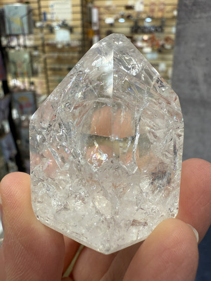 Crackle Quartz Tower