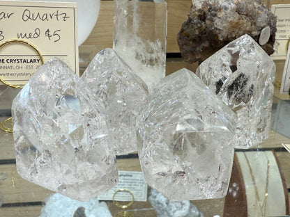 Crackle Quartz Tower