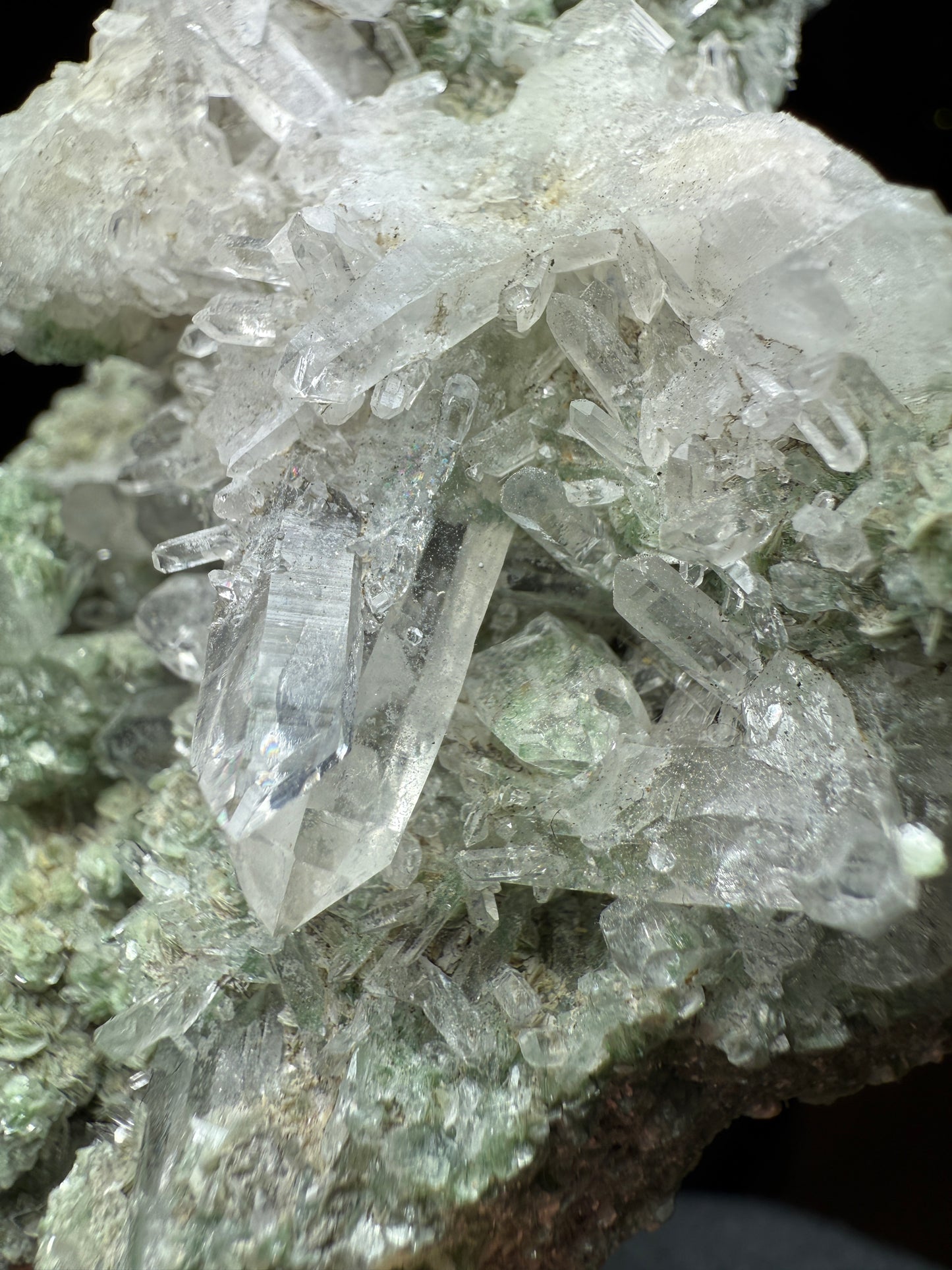 Quartz, Fuchsite- Mundo Nuevo Mine, Huamachuco, La Libertad, Peru