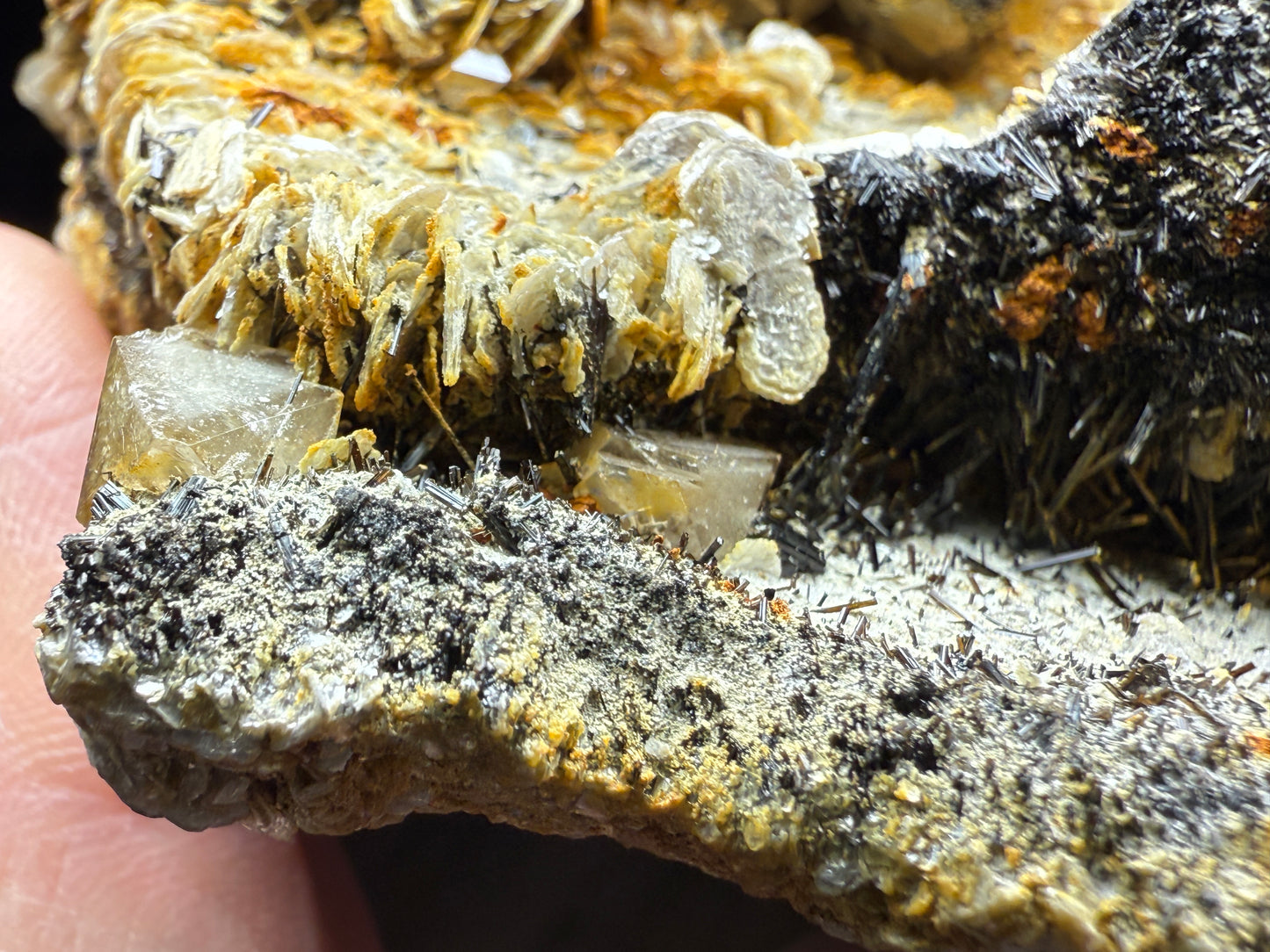 Scheelite, Mica- Pingwu mine, Mount Little Xuebaoding, Sichuan, China