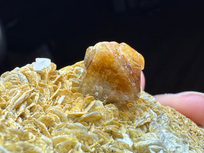 Scheelite, Mica- Pingwu mine, Mount Little Xuebaoding, Sichuan, China