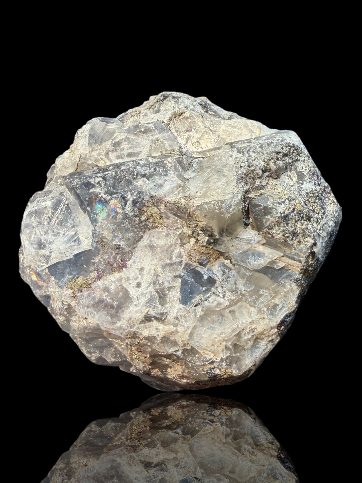 Fluorite - Cave-in-Rock, Hardin County, Illinois, USA