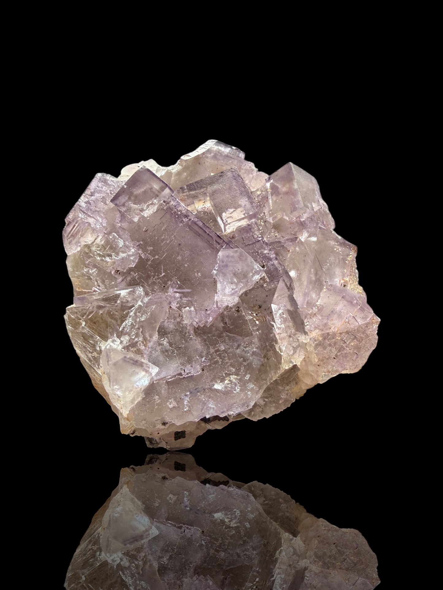 Fluorite - Cave-in-Rock, Hardin County, Illinois, USA