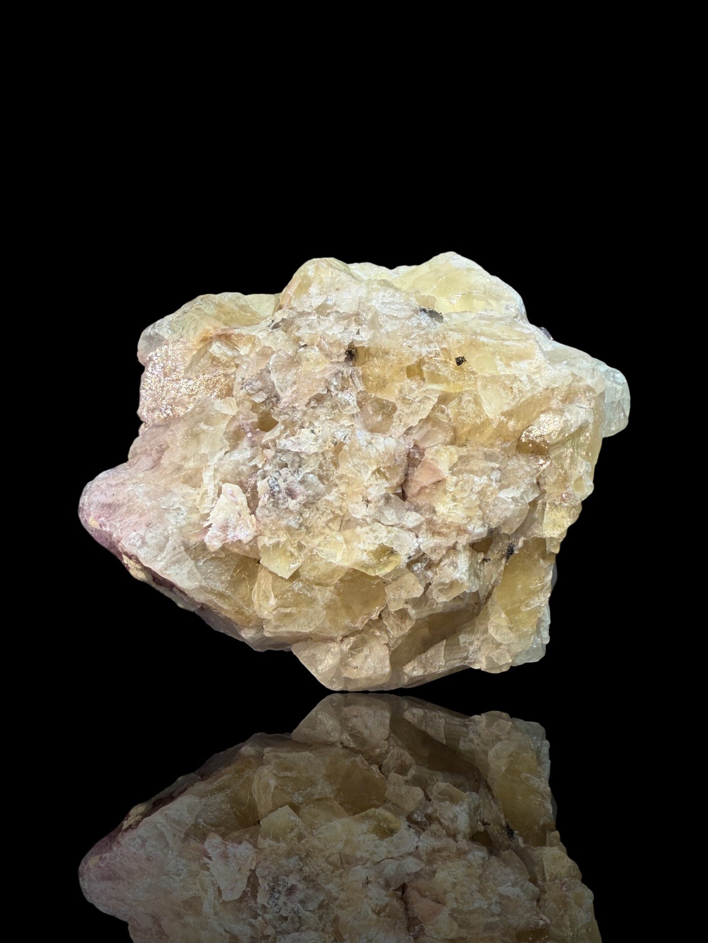 Fluorite - Cave-in-Rock, Hardin County, Illinois, USA