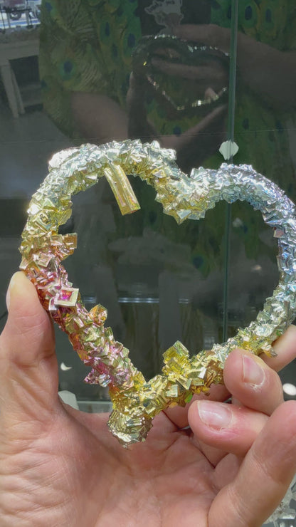 Bismuth Crystal Heart (Lab Grown)– Iridescent Hopper Crystals