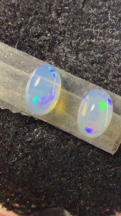 Matched Pair Natural Welo Opal Cabochon 6x4x3mm, 0.765ct total- Broadflash