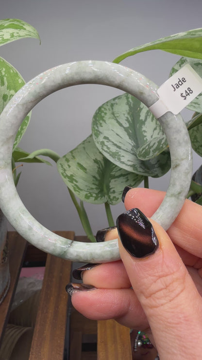 Burmese Jade Bangle – 8mm Wide – 62mm Diameter (Medium/Medium Plus)