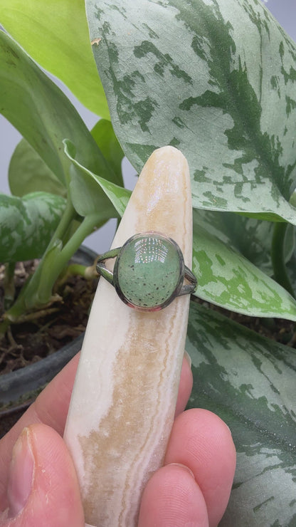 Green Tanzurine® Cabochon Split Shank Ring- Sz. 7 Sterling Silver