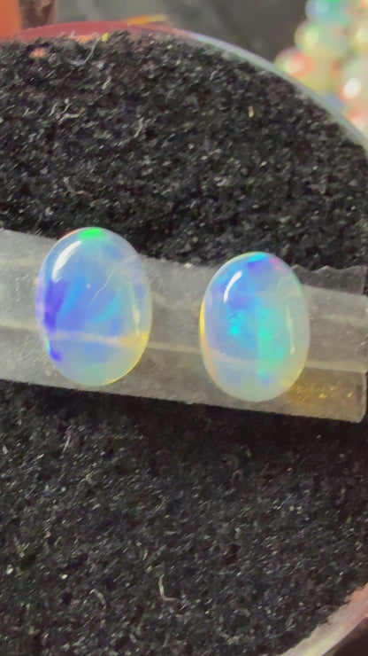 Matched Pair Natural Welo Opal Cabochon 7x5x2.5mm, 0.975ct total- Broadflash