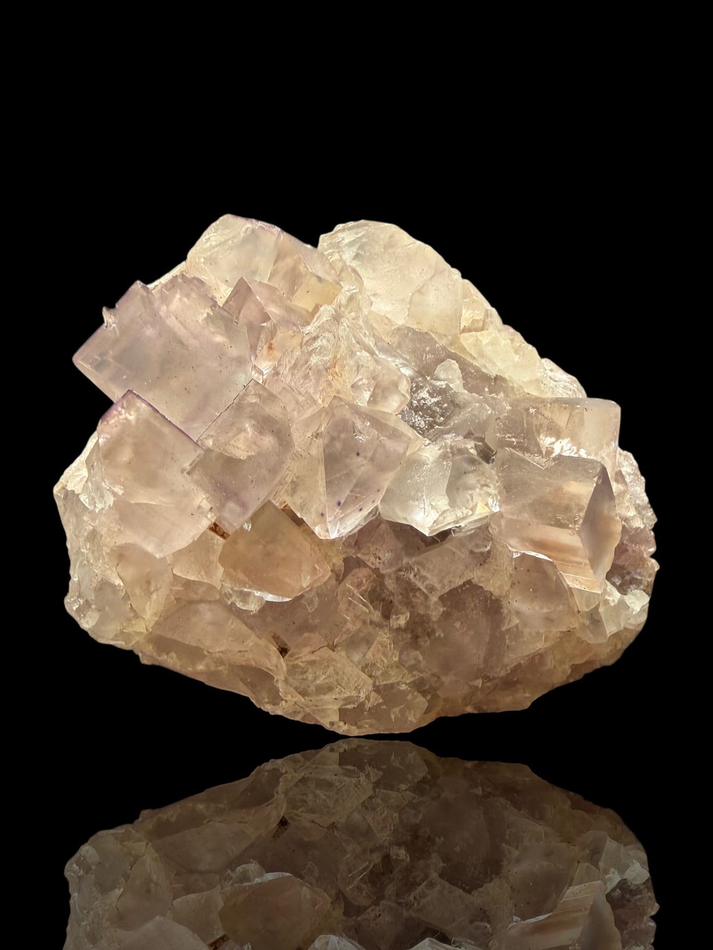 Fluorite - Cave-in-Rock, Hardin County, Illinois, USA