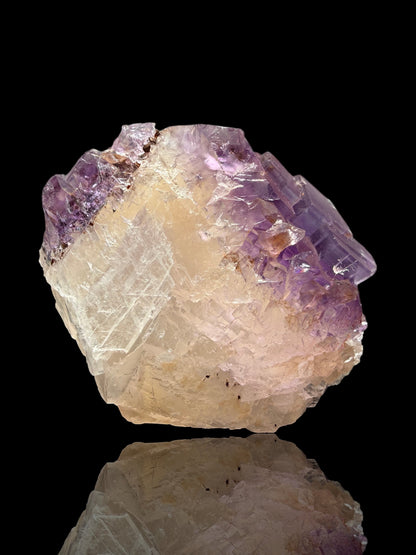 Fluorite - Cave-in-Rock, Hardin County, Illinois, USA