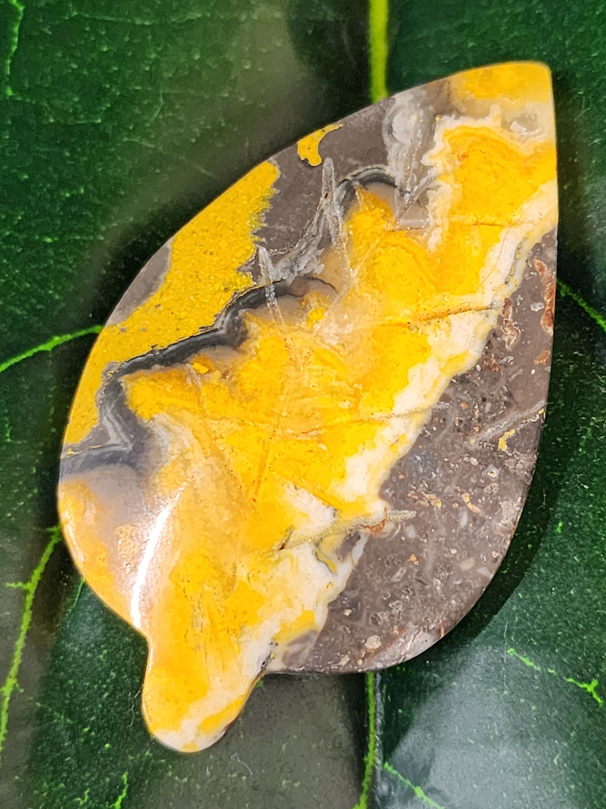 Bumblebee Jasper Leaf Carving - 2.25"