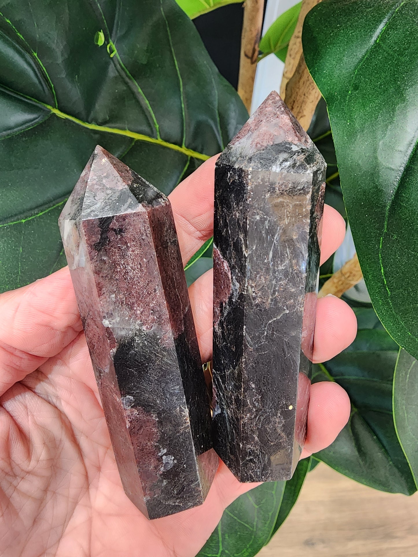 Polished Garnet Point