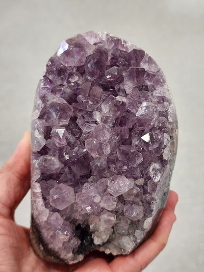 Amethyst Druzy Cut Base - 5 inches