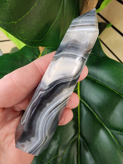Onyx Tower - 3.9 inches tall