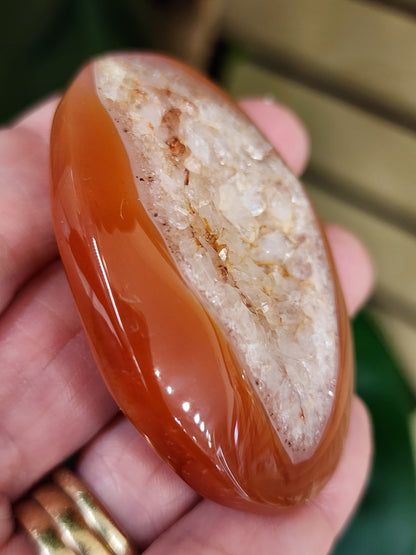 Druzy Carnelian Palm Stone