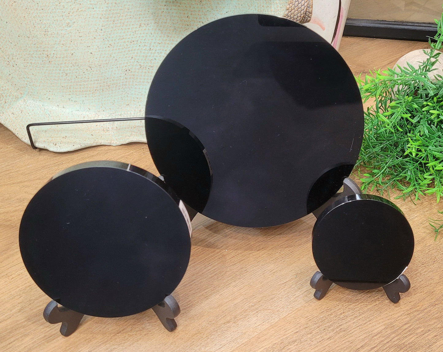 Obsidian Mirror