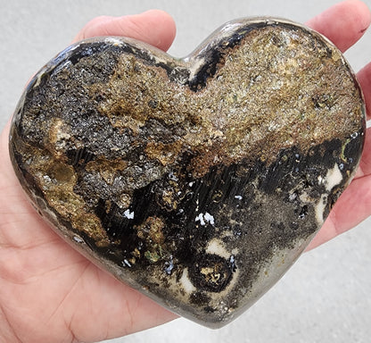 Amethyst Druzy Heart - 4.3 inches